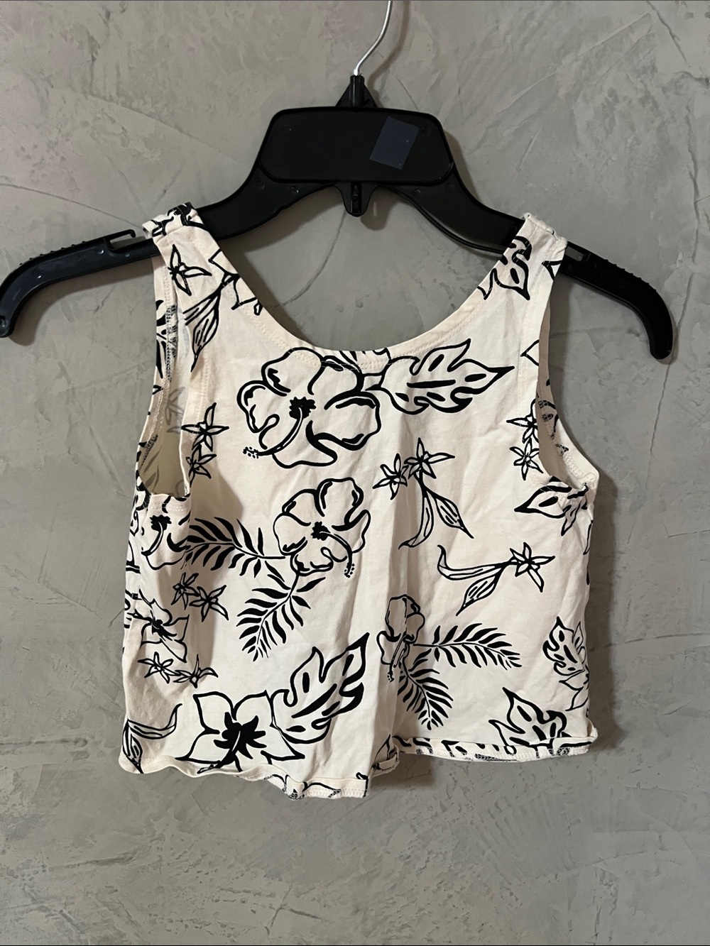 Zara Cream Floral Crop Tank Top